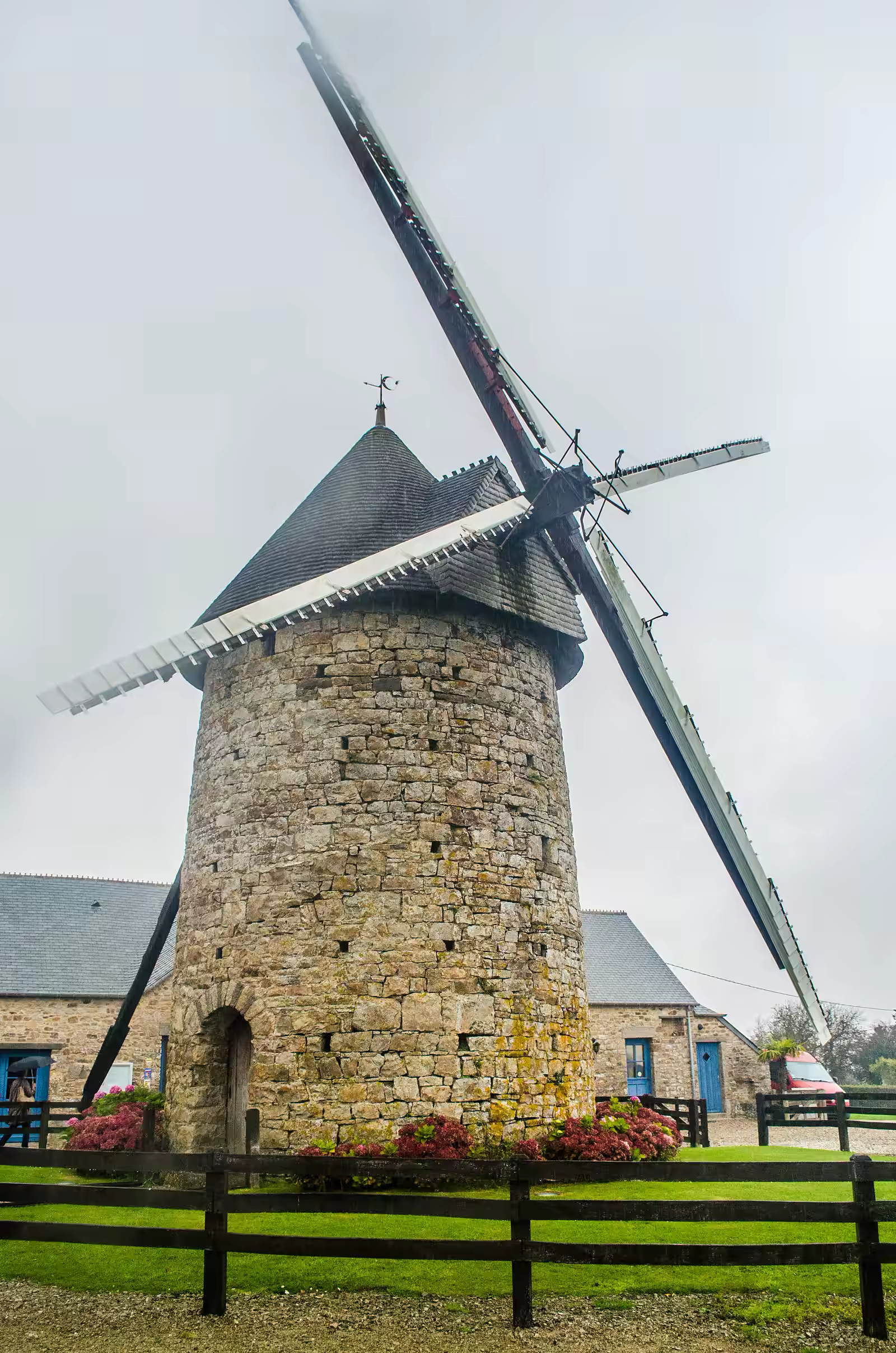 Moulin à vent de Fierville-les-Mines (Manche)